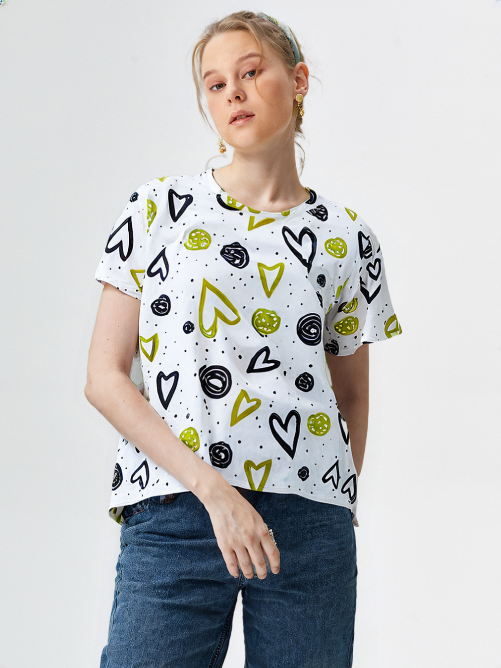 wearOn Hearts & Dots Print - White Green Abstract Pattern Women's T-Shirt