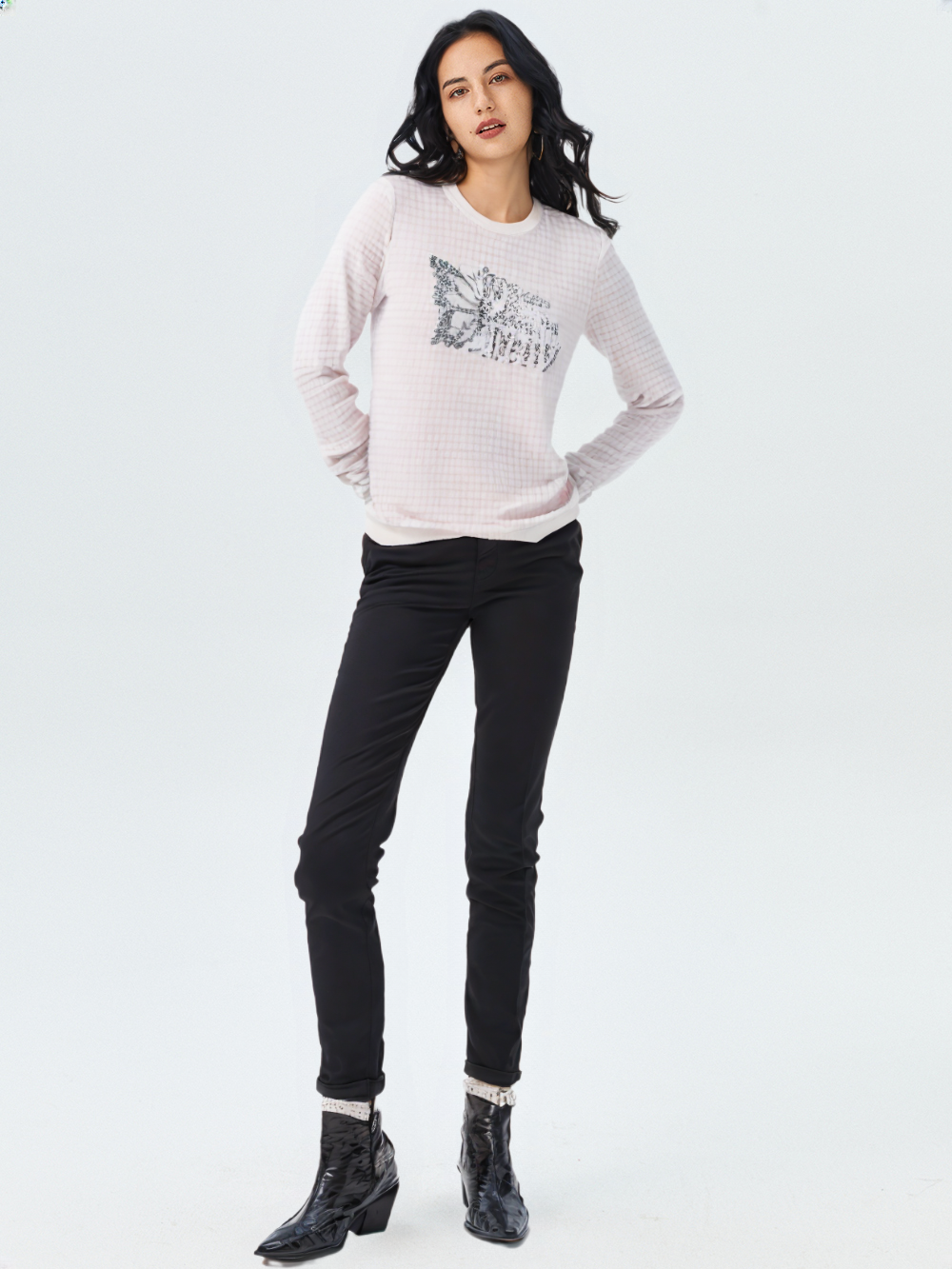wearOn Blush Pink Graphic Long Sleeve Tee - Sparkle Detail Crew Neck - Premium Cotton Blend Top